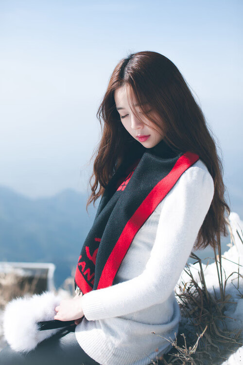 篮网参加社区活动提升社会影响力,篮网队员面对球网站列举网多少厘米